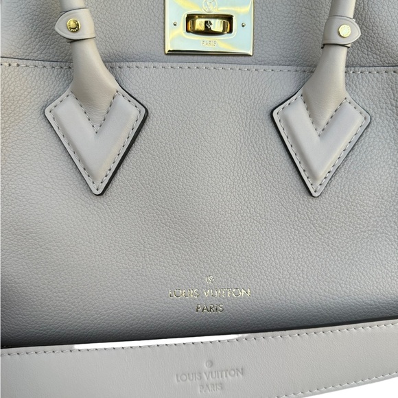 Authentic👍Louis Vuitton On My Side PM Greige Brown Monogram Small Satchel - Picture 12 of 13